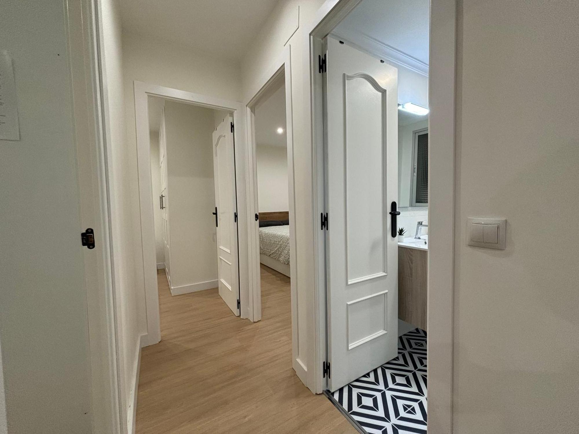 Appartement Espacioso Familiar Con Terraza En - Confort, Tranquilidad Y Netflix Incluido *